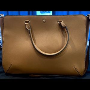 Tory Burch Robinson Large Zip Tote